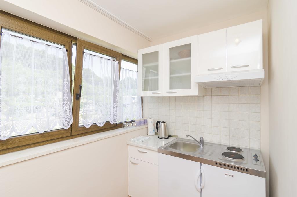 Apartment Nadine Okuklje Luaran gambar